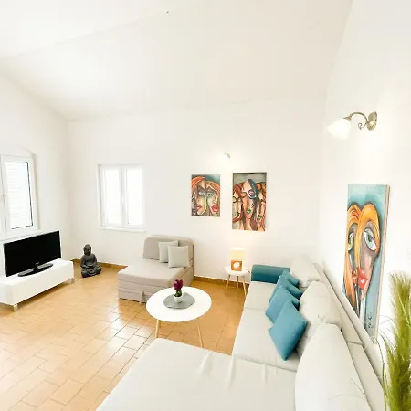 Spacious Amaros * Korcula Town