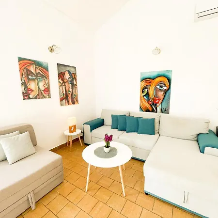 Spacious Amaros *